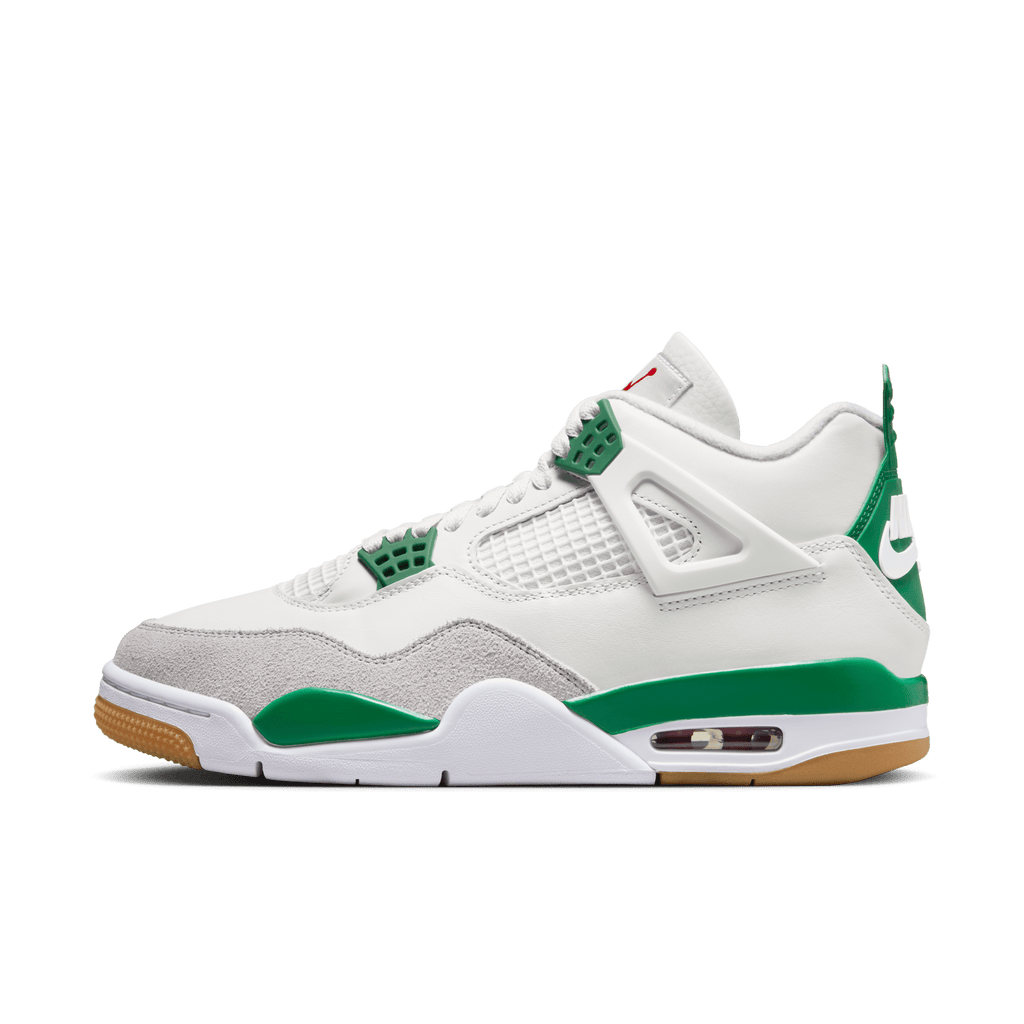 Nike SB x Air Jordan 4
(Pine Green)